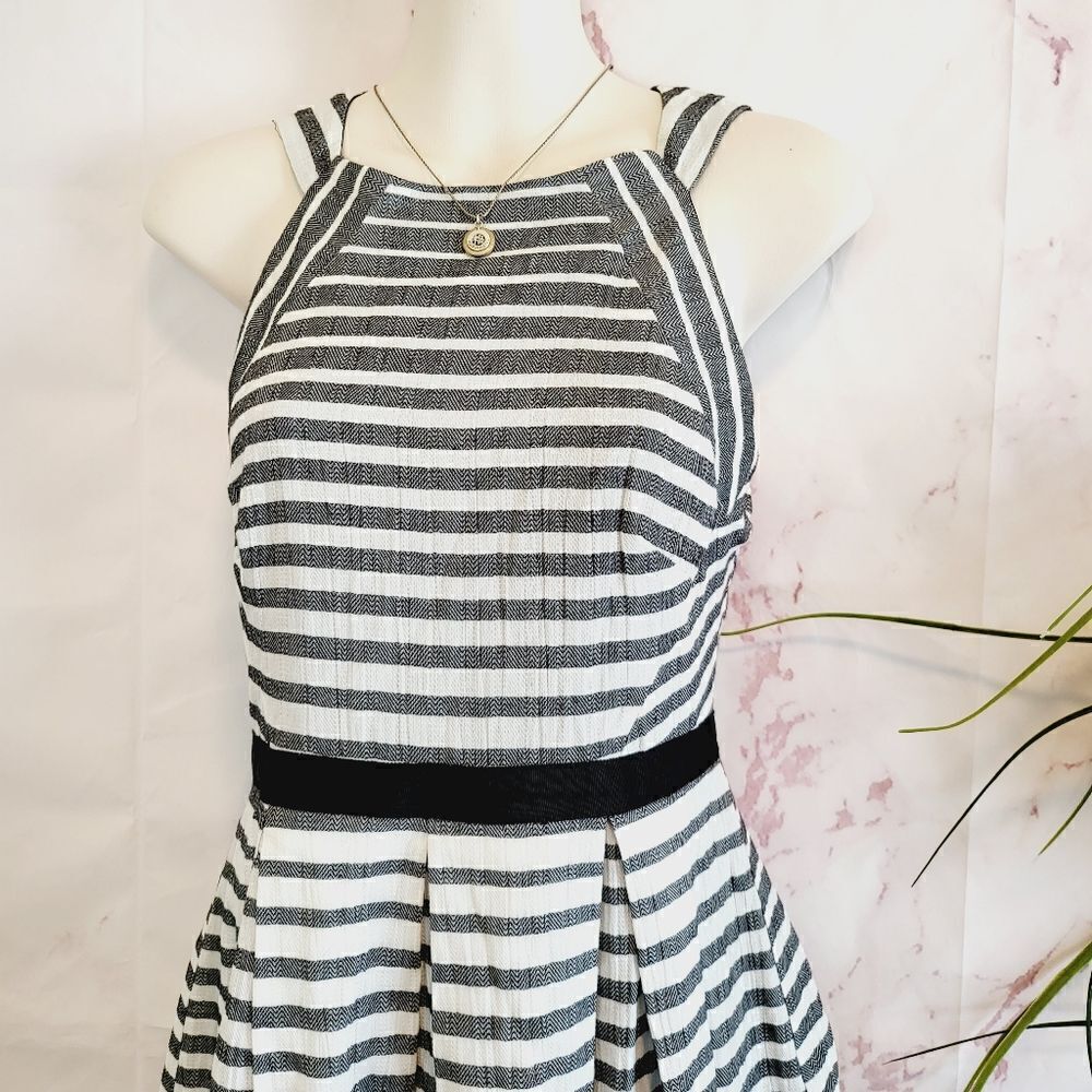 Anthropologie Eva Franco super cute fit and flare dress - Picture 5 of 12
